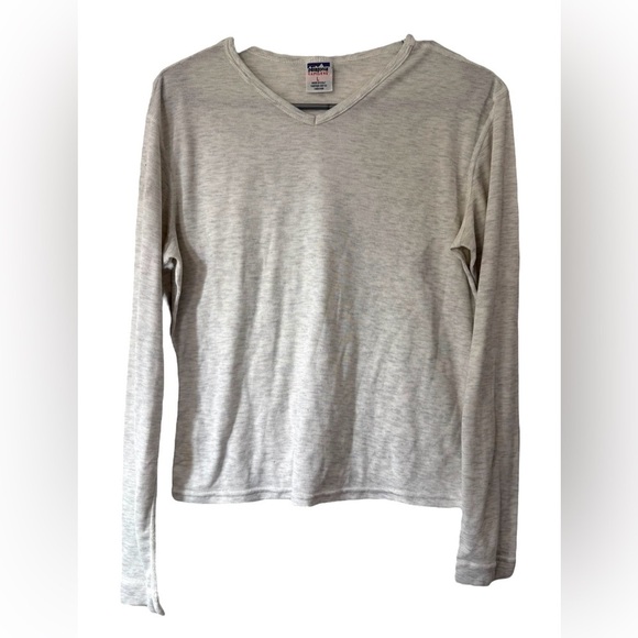 Patagonia Tops - Patagonia Women’s Capilene Base layer Long Sleeve Top Size Large Light Gray